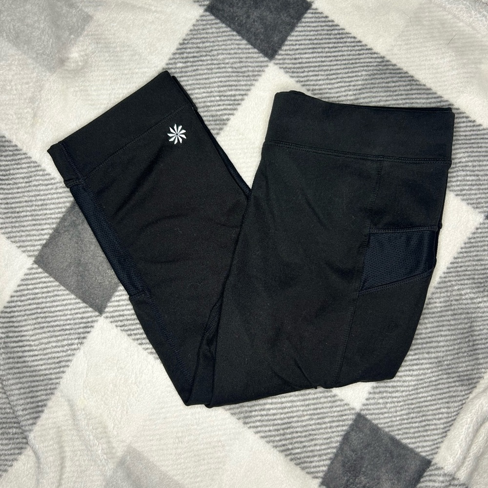 Athleta Black Capri Leggings